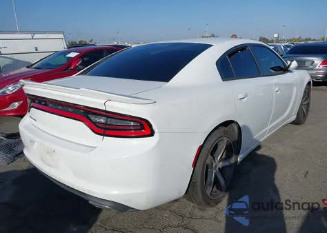 2017 Dodge Charger Se Rwd из США, поврежденный, VIN 2C3CDXBG5HH541254